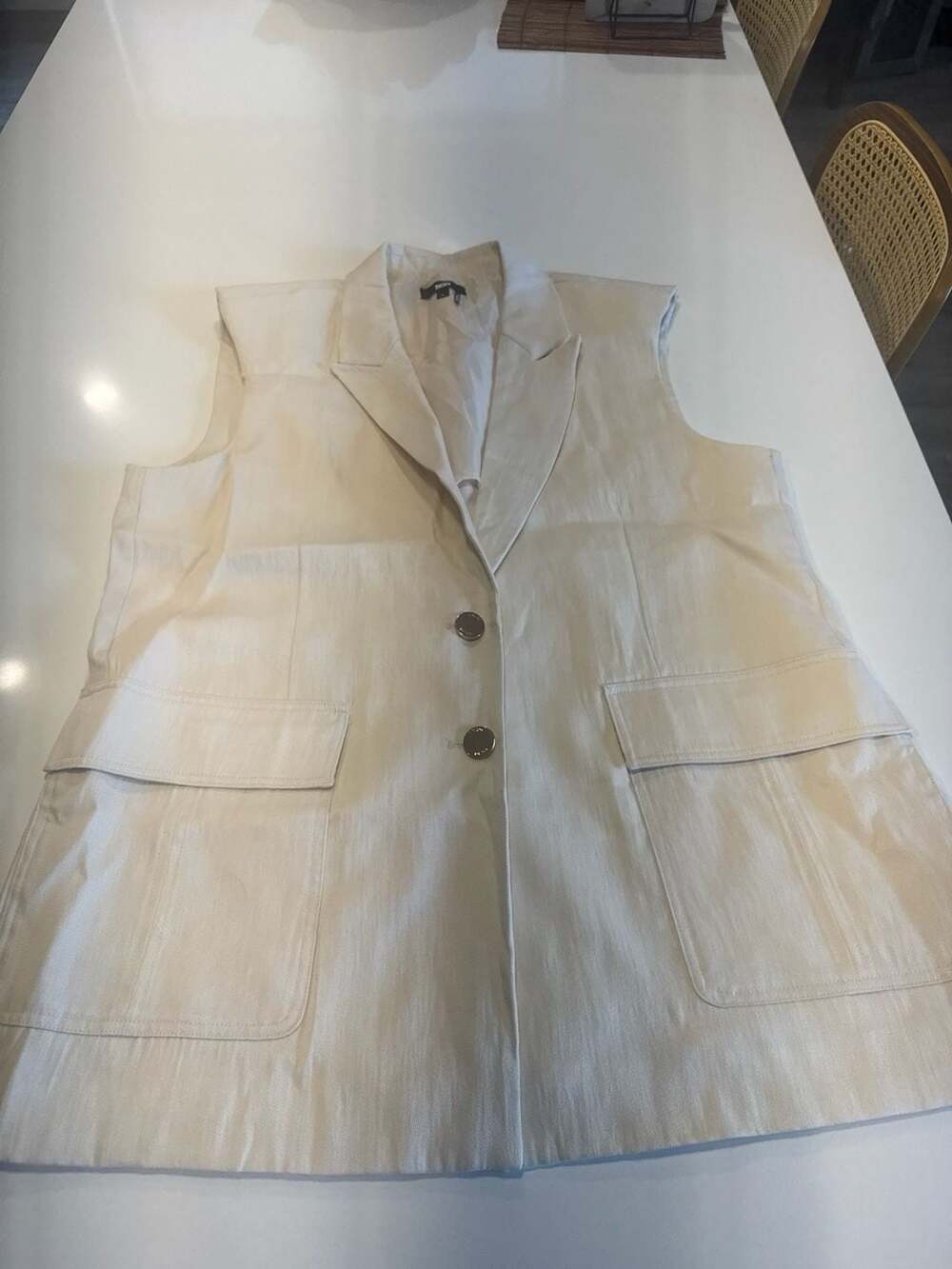 DKNY Cream Sleeveless Button Front Vest